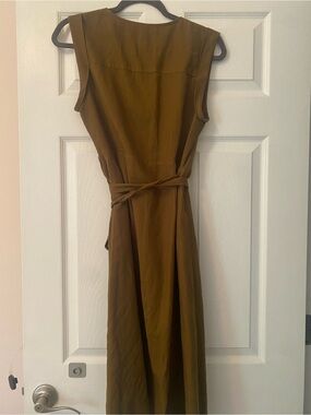 Banana Republic Olive Tie-Waist Sleeveless Midi Dress